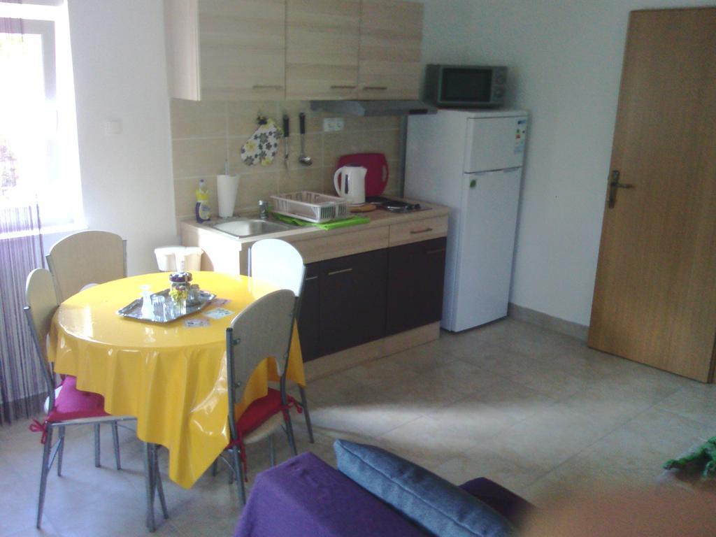 Apartments Krajici คาชเตลา ห้อง รูปภาพ