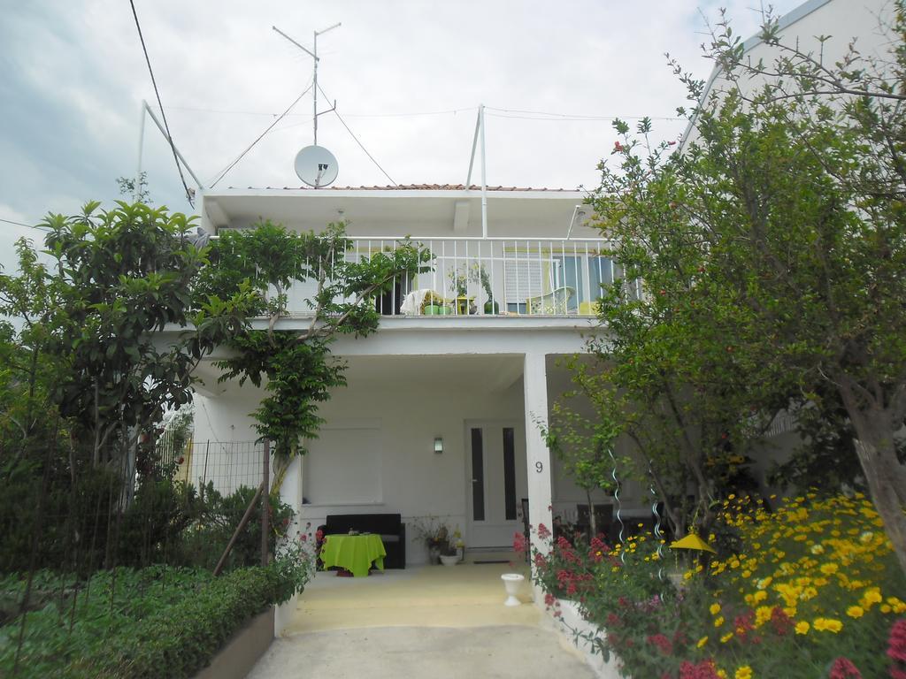 Apartments Krajici คาชเตลา ภายนอก รูปภาพ